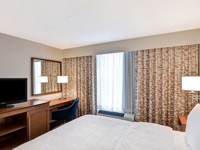 Hampton 3* State College