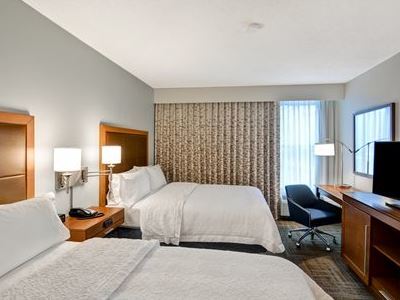 Hotel Hampton State College