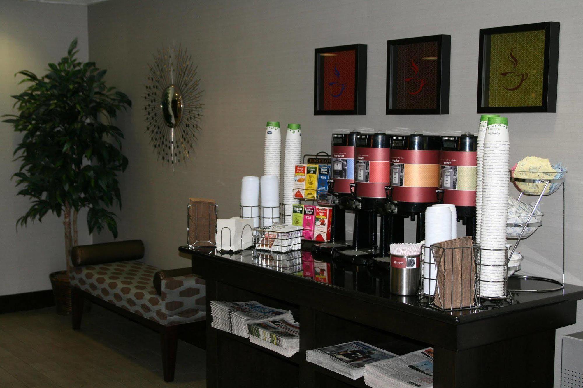 Hampton Hotel 3*